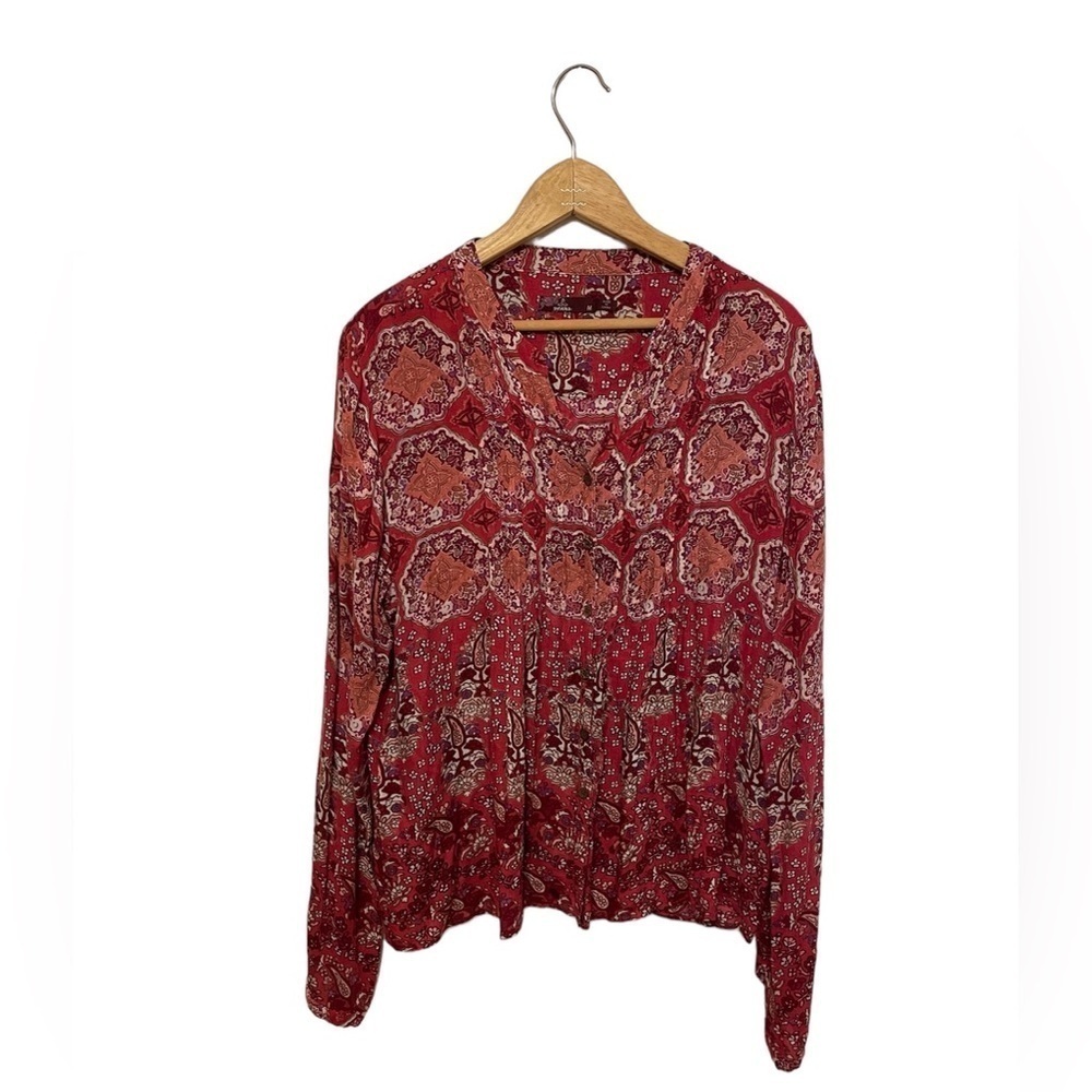 PrAna Breathe “Evelyn” paisley long sleeve button up top, women’s.